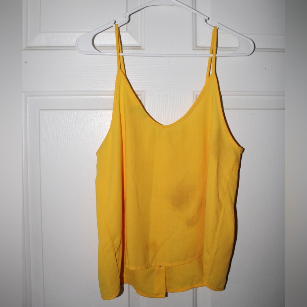 Yellow button down top! - Picture 2 of 4
